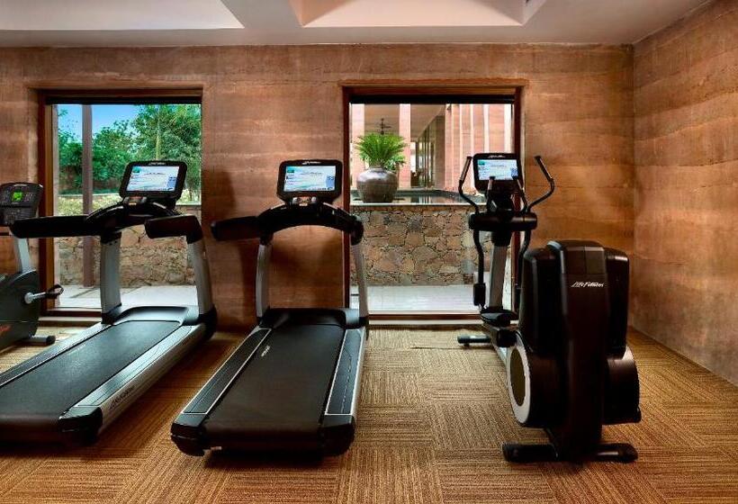 منتجع The Lalit Mangar