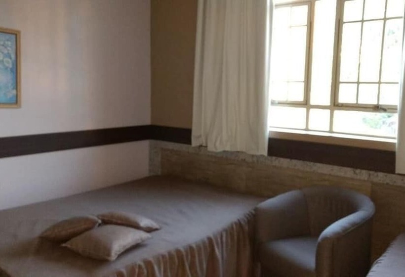 Santa Clara Hotel E Restaurante