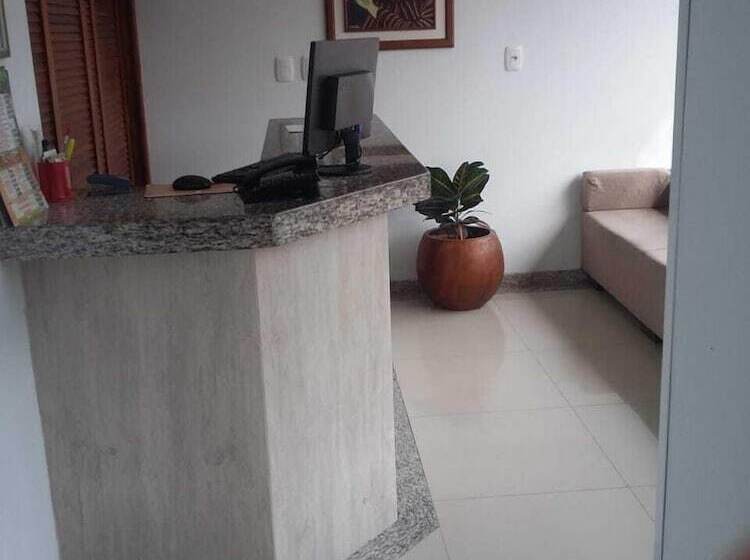 Santa Clara Hotel E Restaurante