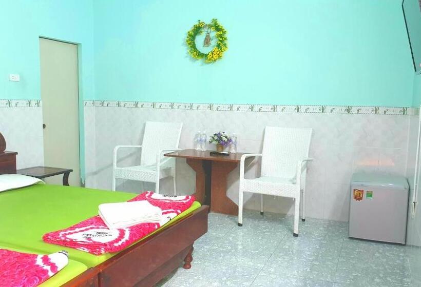 Thuy Hang Motel