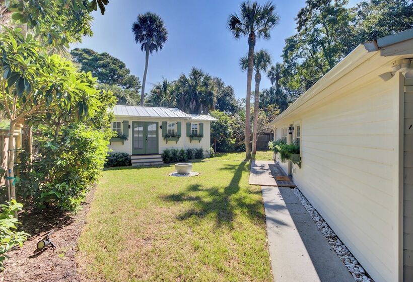 16 29th Avenue Isle Of Palms Group Retreat