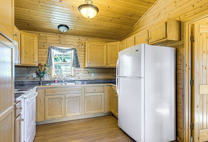 35 Mi To Bryce Canyon Nat L Park: Quiet Alton Gem!