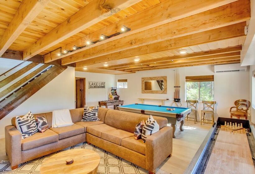 Designer A Frame In Lake Arrowhead W/ Game Room