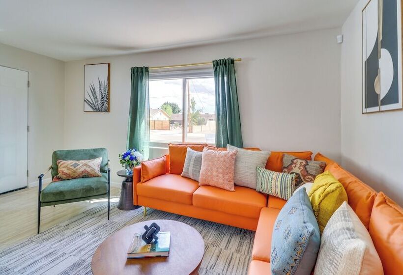 Albuquerque Retreat W/ Hot Tub Central Location!