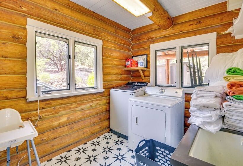 Alpine Cabin W/ Pool & Hot Tub Access On 27 Acres!