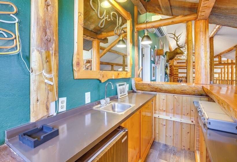 Alpine Cabin W/ Pool & Hot Tub Access On 27 Acres!