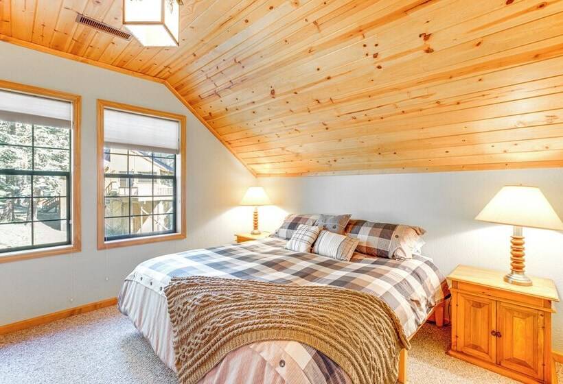 1 Mi To Skiing: Cabin W/ Deck In Bear Valley!