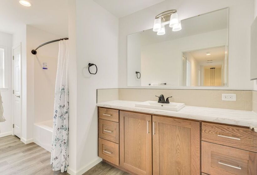 Waterfront Views: Lake Ontario Gem W/ Fireplace