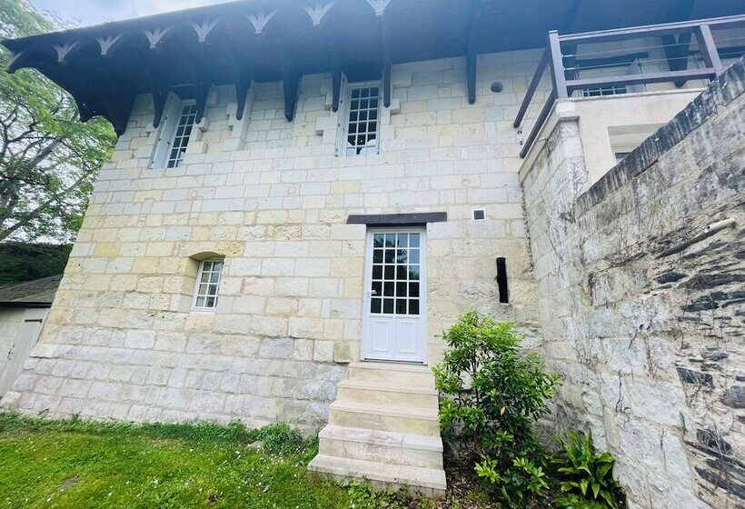مبيت وإفطار Domaine Jeanne De Laval