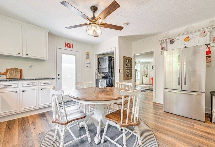 Cabin W/ Fire Pit   7 Mi To Downtown Carrollton!