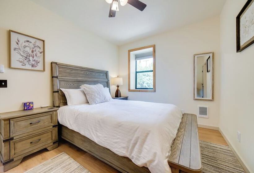 Central Virginia City Home W/ Deck!