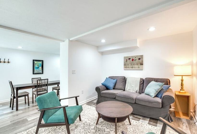 Charming Pittsburgh Home Walk To Riverfront!