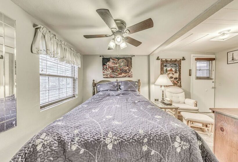 6 Mi To Ski Cloudcroft: Home W/ Fire Pit + Grill