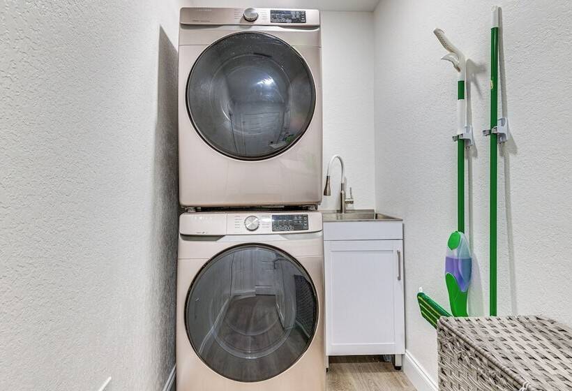 Cocoa Beach Home W/ Private Pool ~ 1/2 Mi To Beach