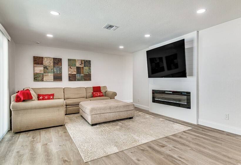 Cocoa Beach Home W/ Private Pool ~ 1/2 Mi To Beach