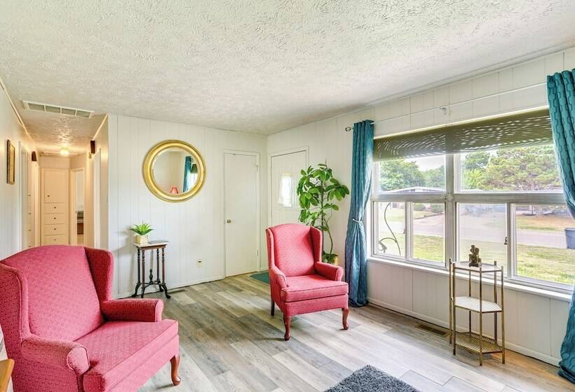 Convenient Family Home < 3 Mi To Fort Sill!