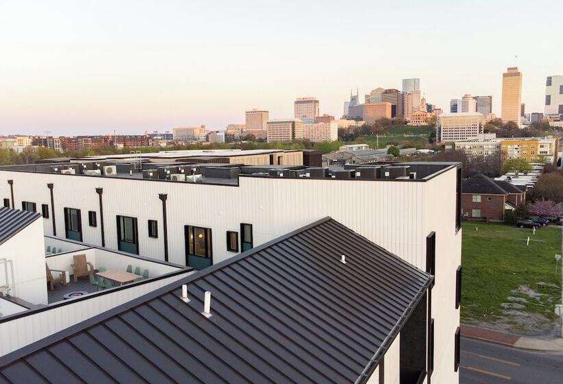 Conway Buyout   2 Units By Avantstay Dt Nash!