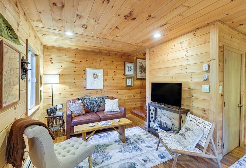 Cozy Acadia Area Cabin, Walk To Beach & Lighthouse