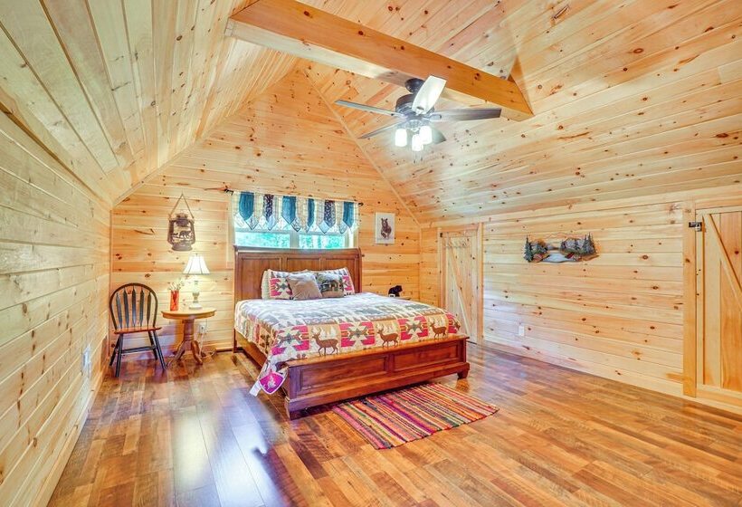 Cozy Cabin W/ Hot Tub < Half Mi To Douglas Lake!