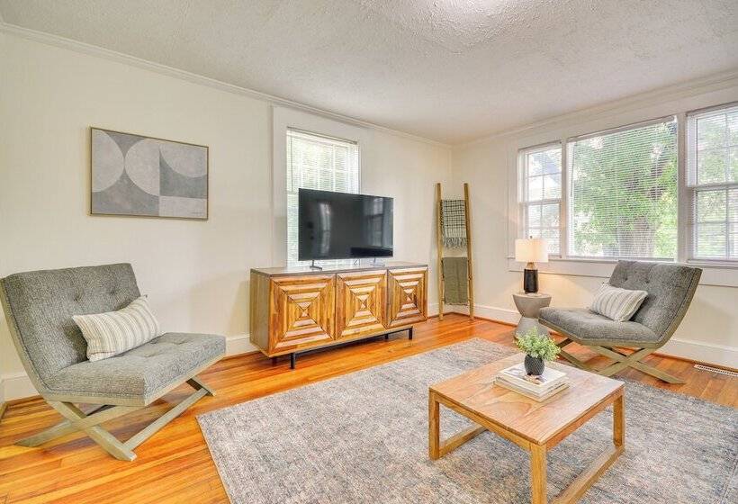 Danville Home W/ Patio < 1/2 Mi To Caesars Casino!