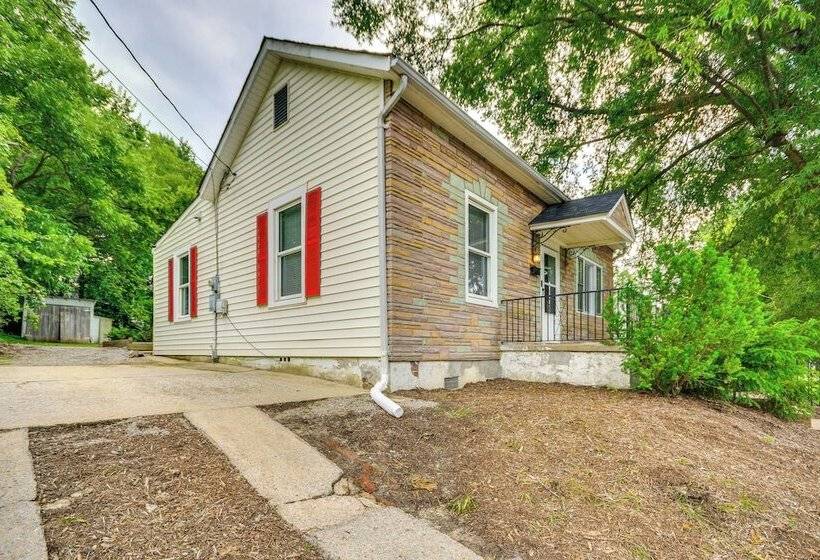 Danville Home W/ Patio < 1/2 Mi To Caesars Casino!