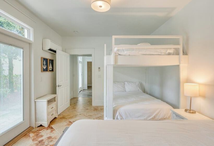 Destin Dream By Avantstay 2 Story Home, Walk To Beach, Hot Tub