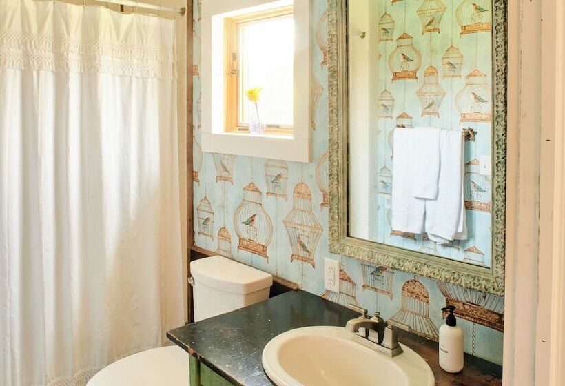 Eclectic Ulster County Cabin ~ 14 Mi To Waterfalls