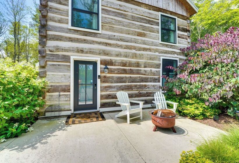Eclectic Ulster County Cabin ~ 14 Mi To Waterfalls
