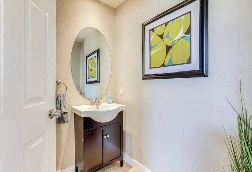 Elegant Antelope Home W/ Pool, Spa & Sauna!