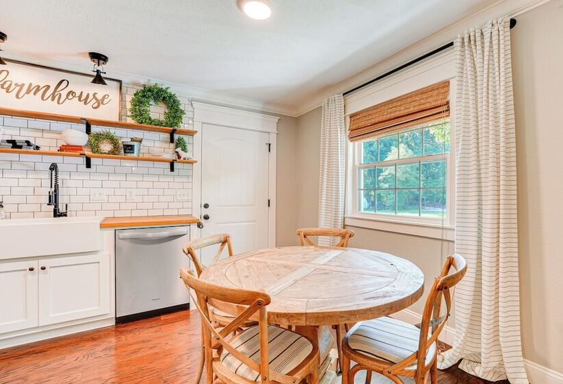 Family Friendly Harrison Home: 33 Mi To Branson!