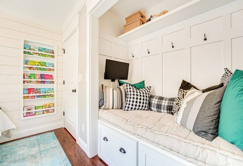 Family Friendly Harrison Home: 33 Mi To Branson!