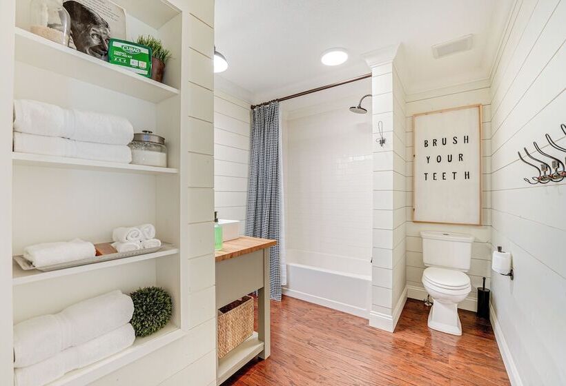 Family Friendly Harrison Home: 33 Mi To Branson!