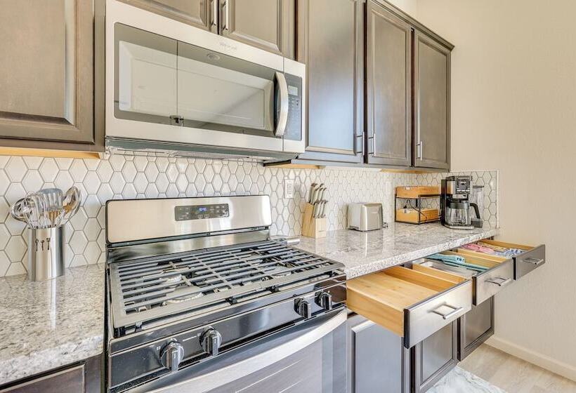 Friant Family Home < 11 Mi To Millerton Lake!