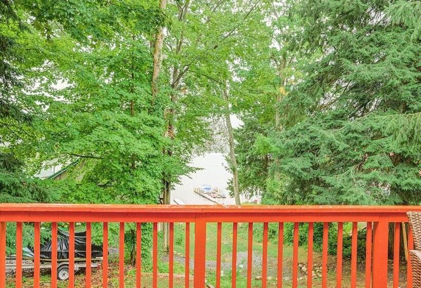 Pet Friendly Home W/ Beach In Northville!