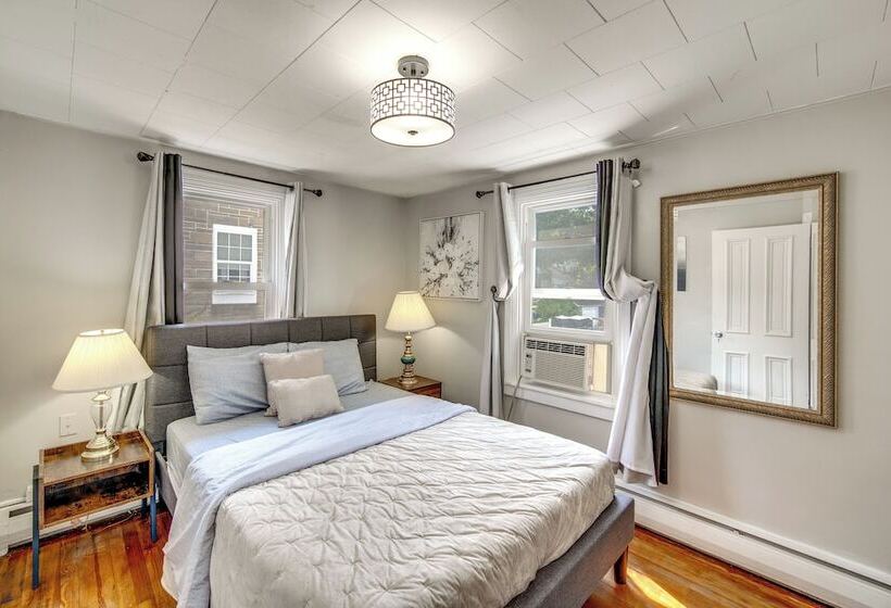 Harrisburg Home ~ 10 Mi To Hersheypark!