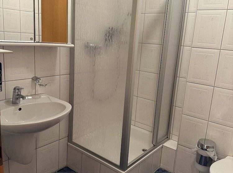 酒店 Restaurant Narasinga