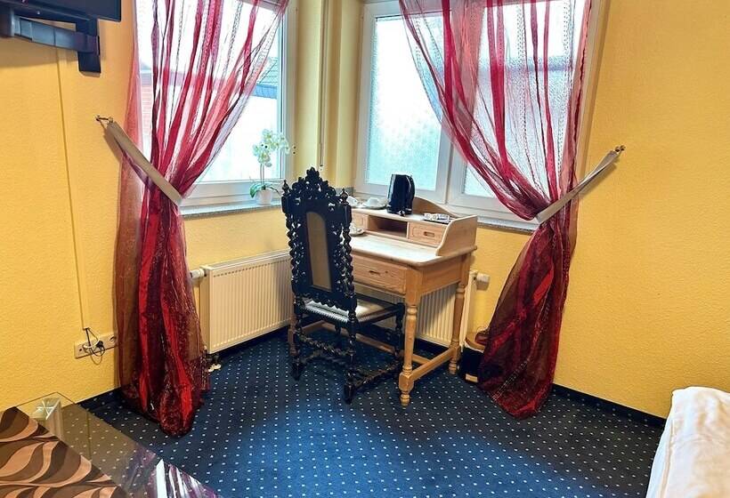 酒店 Restaurant Narasinga