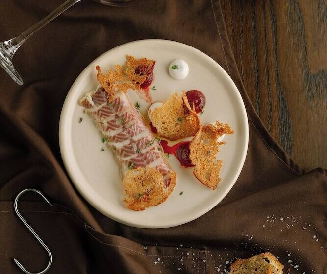 هتل Stoes Boutique