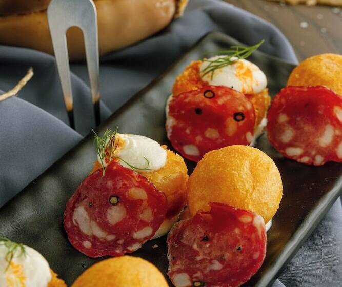 هتل Stoes Boutique