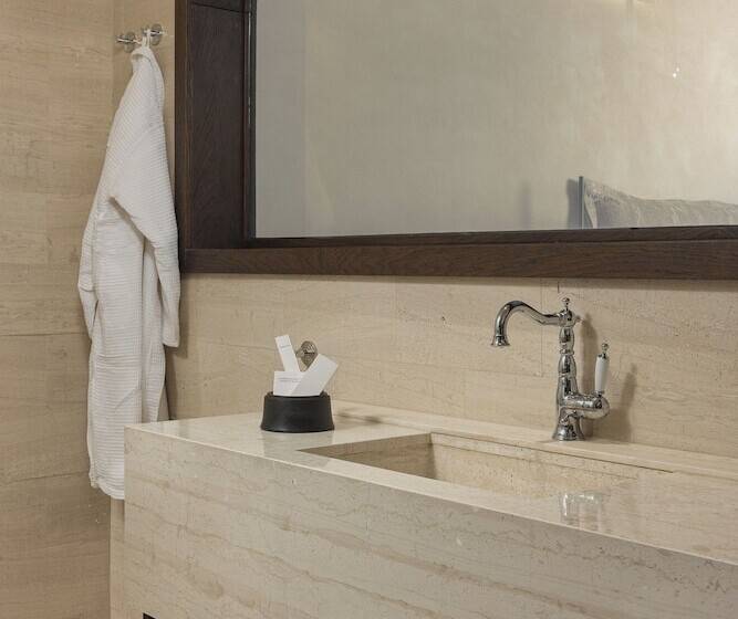 هتل Stoes Boutique