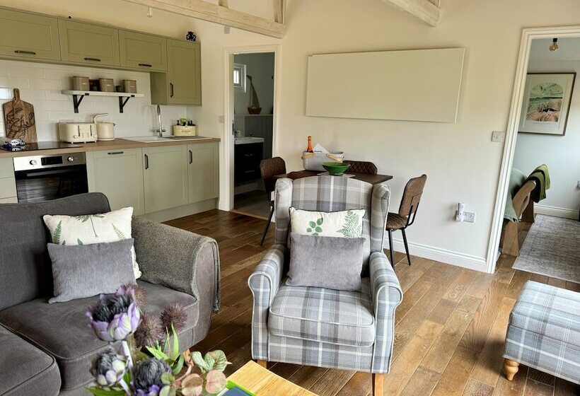 فندق Willow Lodge