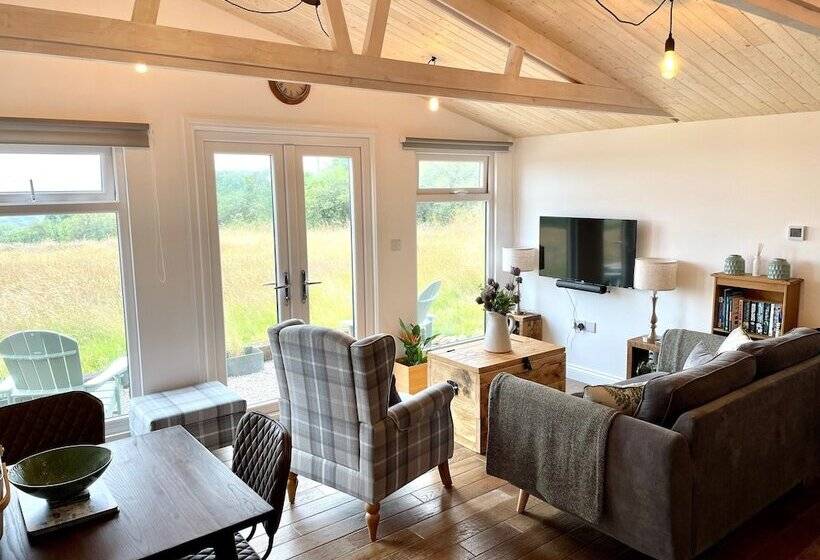 فندق Willow Lodge