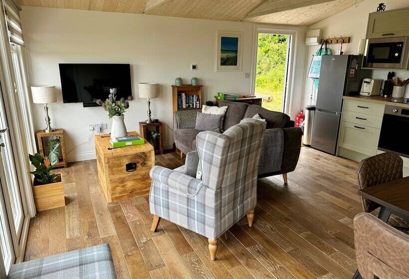 فندق Willow Lodge