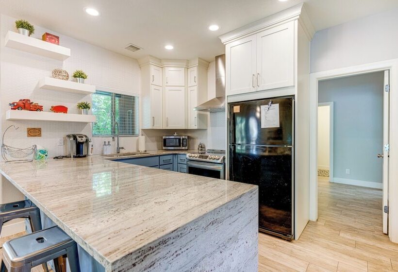 La Verkin Family Retreat Near Zion National Park!