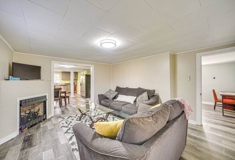 Lake Guntersville Home: 1 Mi To Boat Ramp!