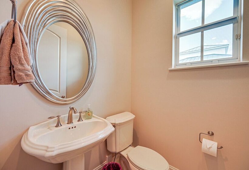 Luxe Bonita Springs Home < 2 Mi To Beach!