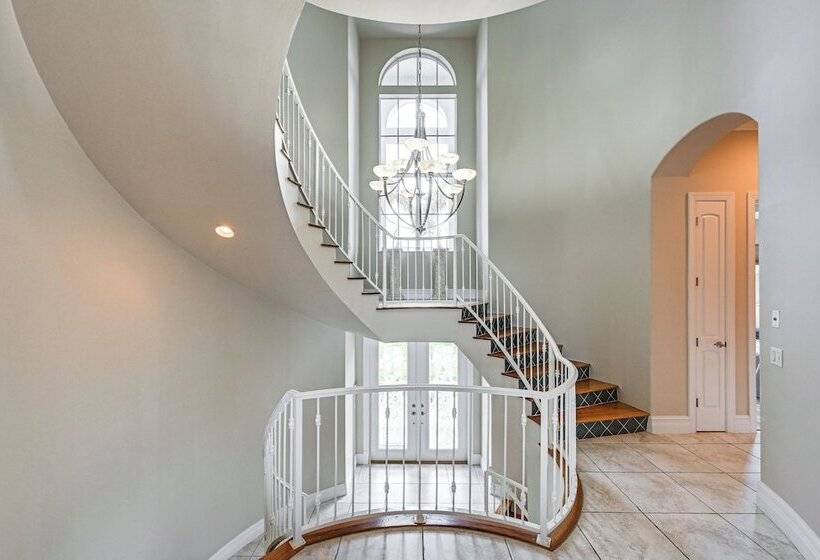 Luxe Bonita Springs Home < 2 Mi To Beach!