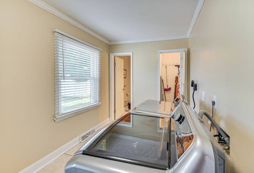 Luxe Lakefront Portsmouth Home: Fish, Swim & Play!