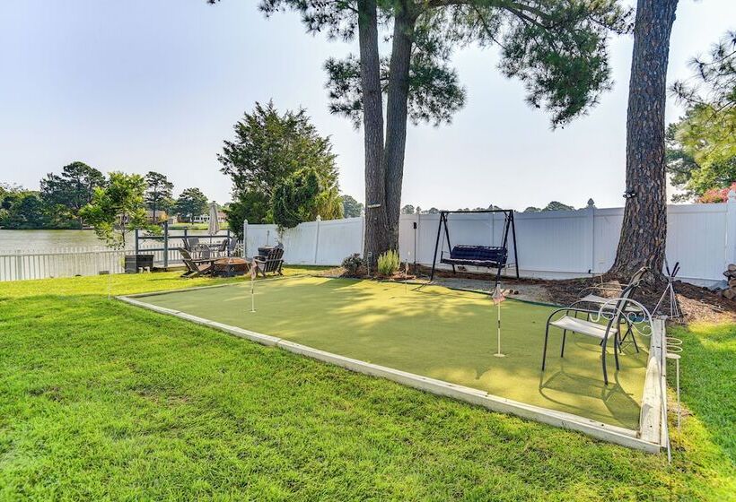 Luxe Lakefront Portsmouth Home: Fish, Swim & Play!