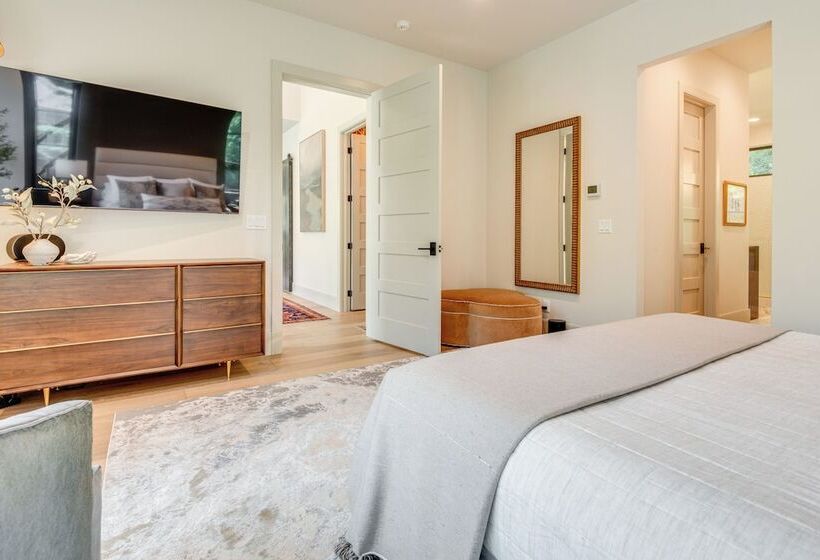 Luxury Alpine Home W/ Hot Tub: 1 Mi To Sun Valley!